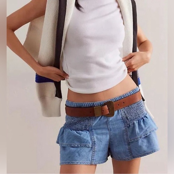 #9 NWT Free People Alani Pull-On Chambray Shorts in Coastline